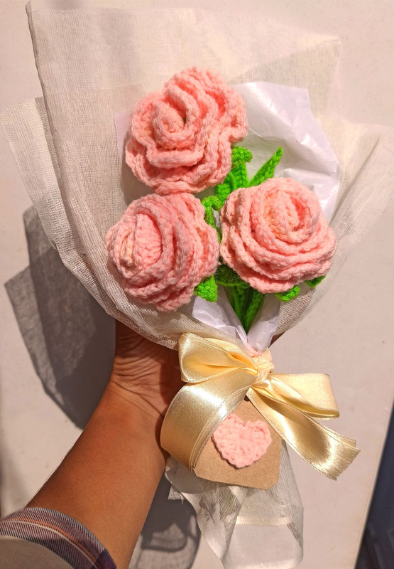 Handmade Crochet Pinkish Rose's Bouquet
